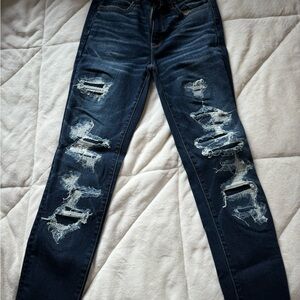 American Eagle Skinny Jeans Size 4 NWT